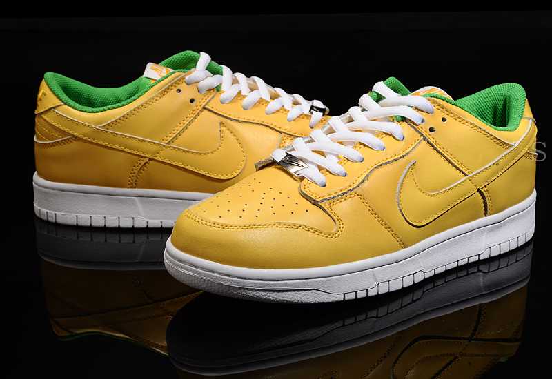 nike dunk low de la porcelaine discount store
